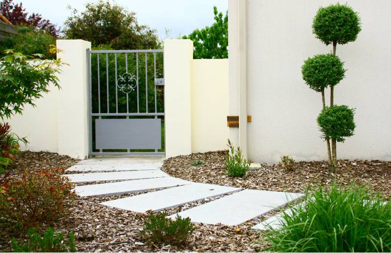 allée aménagée extérieure sur mesure à Aix en Provence