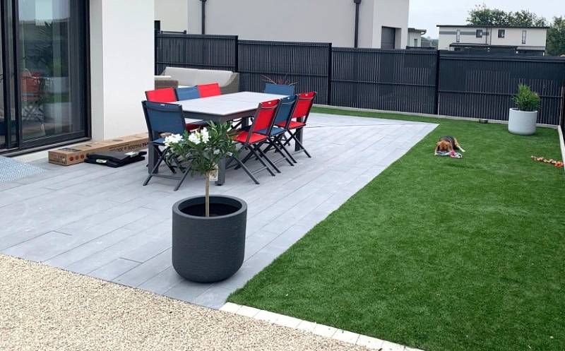 Sublimez votre terrasse avec Boibé® : le charme du bois sans les contraintes à Aix-en-Provence