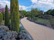 Notre zone d'activité pour ce service Revêtements extérieurs sur mesure à Velaux 13880, Bouches-du-Rhône : solutions adaptées aux usages professionnels – 2026